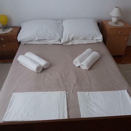 Apartman Nona Povljana Exteriér fotografie