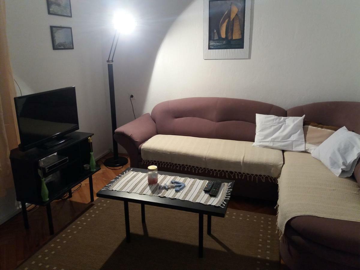 Apartman Nona Povljana Exteriér fotografie